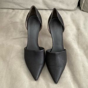 Vince Claire Pumps